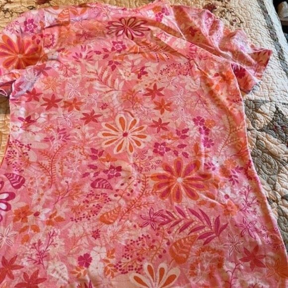 Talbots Tee - Picture 6 of 9